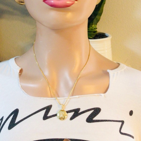 Fashion initials S necklace any occasion - Picture 3 of 13